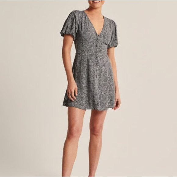 NEW Abercrombie Button Front Tie Back 90s Short Sleeve Shift Dress Size XLarge - Picture 1 of 9